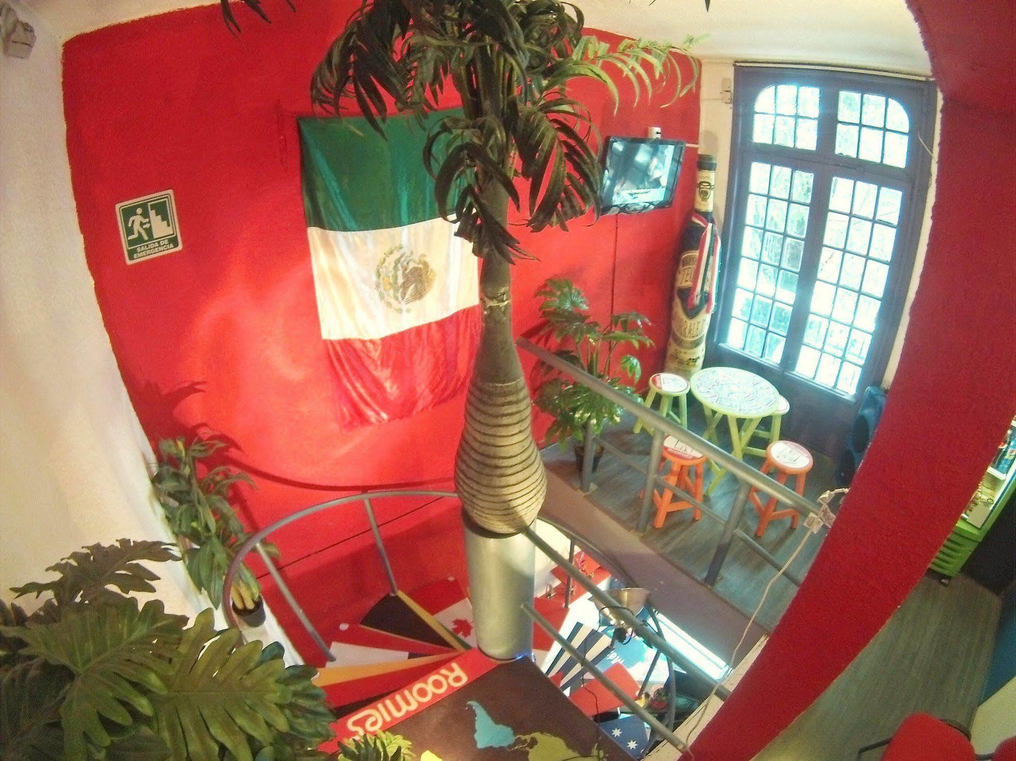 Roomies Hostel Roma Mexico By Eksteriør billede